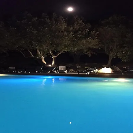 Semesterbostad Lavu Santu