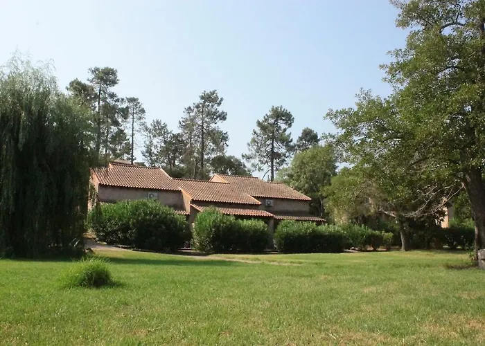 Feriehus Lavu Santu Sainte-Lucie de Porto-Vecchio